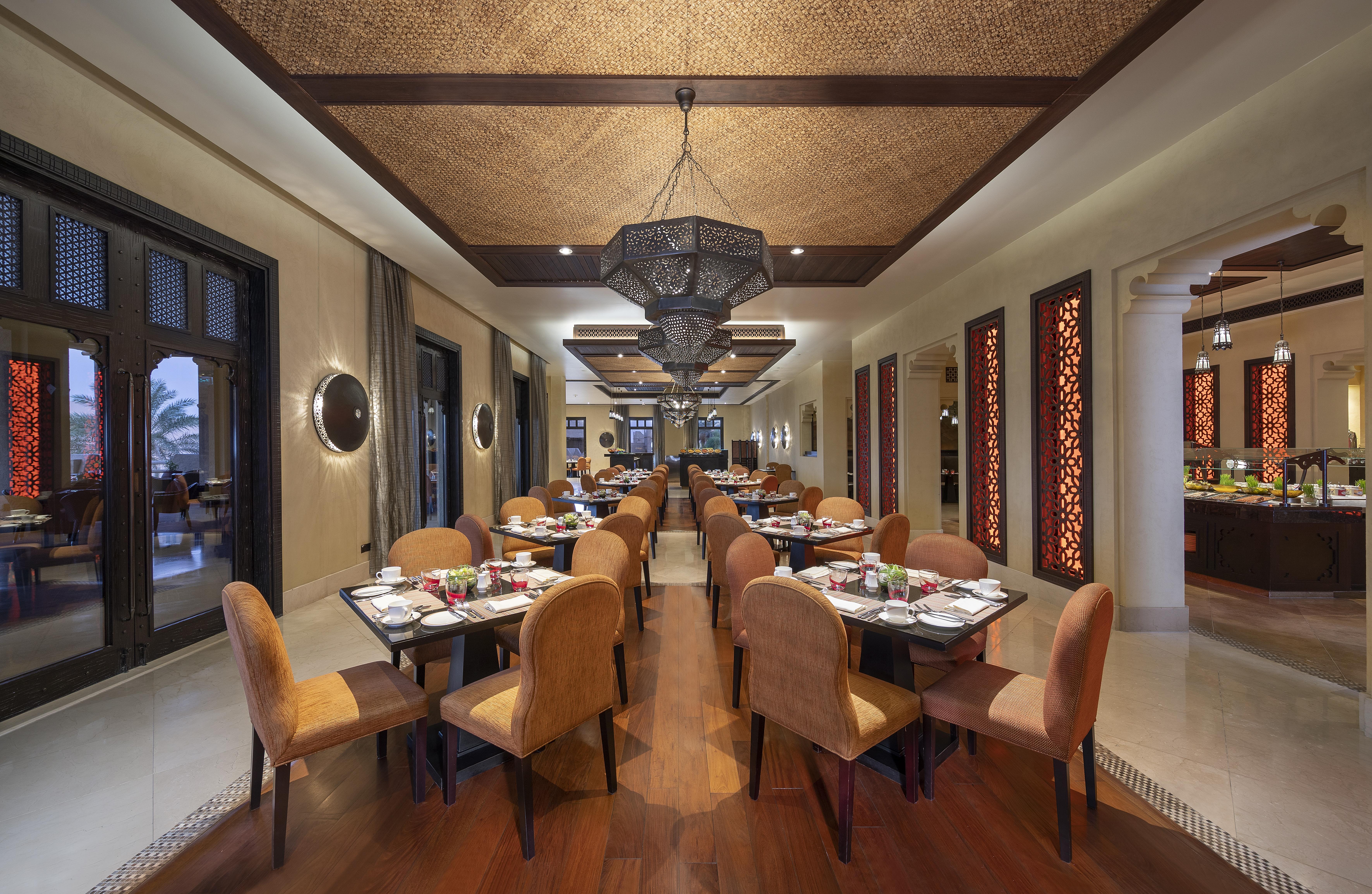Jereirah Anantara Qasr Al Sarab Desert Resort מראה חיצוני תמונה