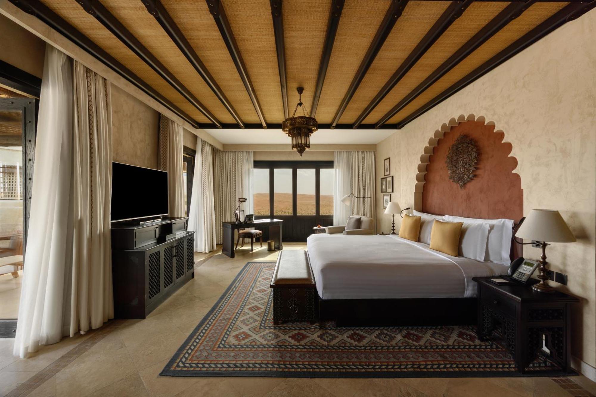 Jereirah Anantara Qasr Al Sarab Desert Resort מראה חיצוני תמונה
