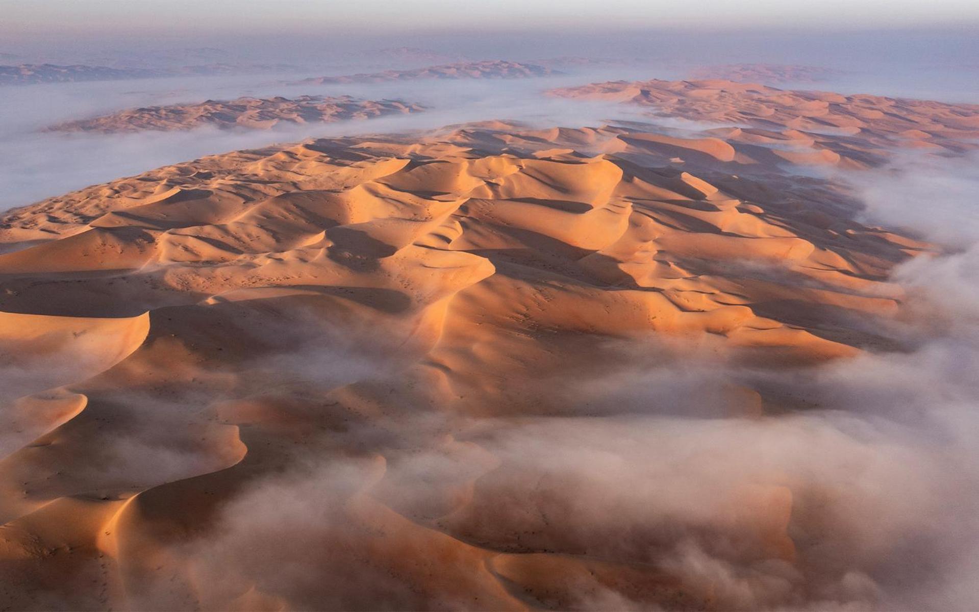Jereirah Anantara Qasr Al Sarab Desert Resort מראה חיצוני תמונה